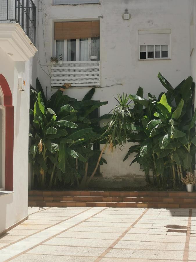 Apartamento En Calle Ancha, En Pleno Centro Sanlucar de Barrameda Exterior photo